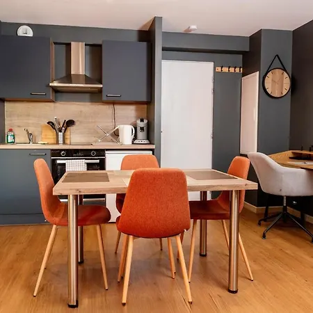 Apartmán 104 Le Graphite - Modern & Elegant *